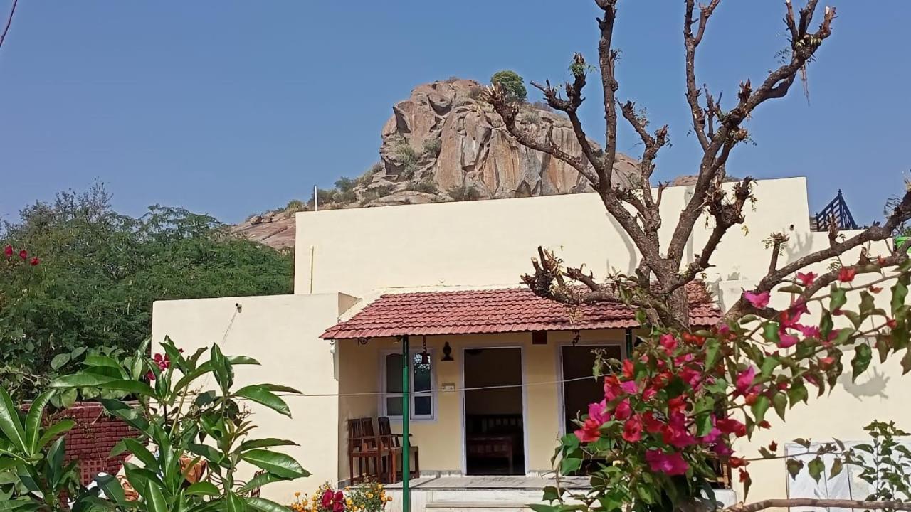 Jawai Balwant Villas Bijapur  المظهر الخارجي الصورة